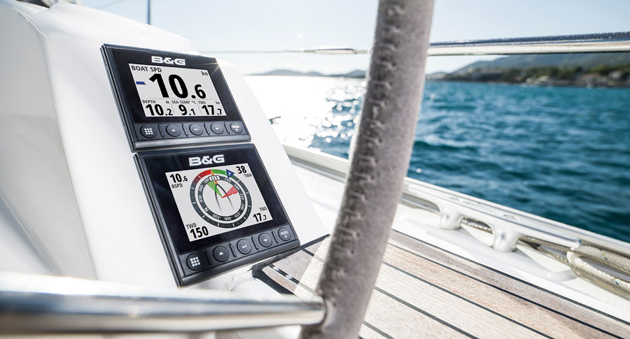 B&G Triton2 Speed/Depth/Wireless Wind | Pacific Yacht Systems